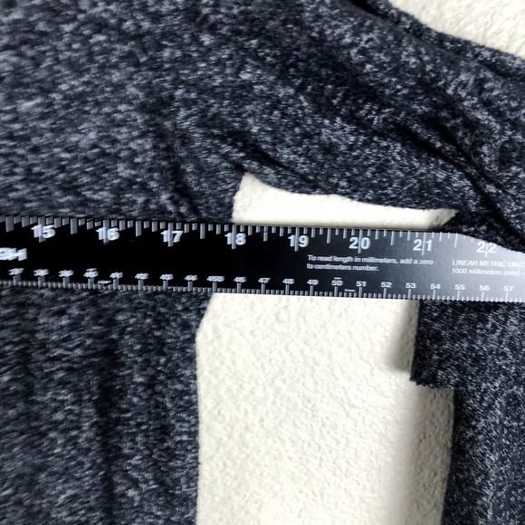 Coin 1804 Shirt Black White Space Dye Crew Ruffled Layered Sleeve Size Medium - Picture 9 of 12